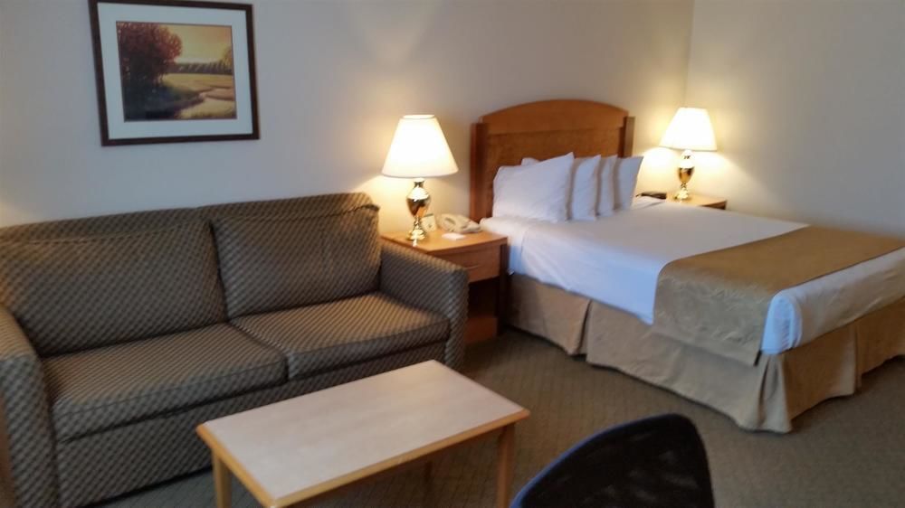 Boarders Inn & Suites By Cobblestone Hotels Superior Exteriör bild